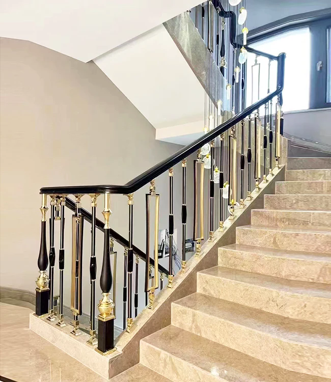 Điều gì khiến lan can cầu thang hiện đại trở thành tương lai của thiết kế nhà ở và thương mại?